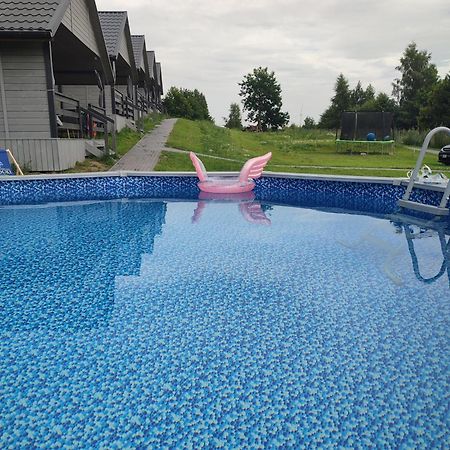 Widoki Rusinowo Domki Letniskowe Esterno foto